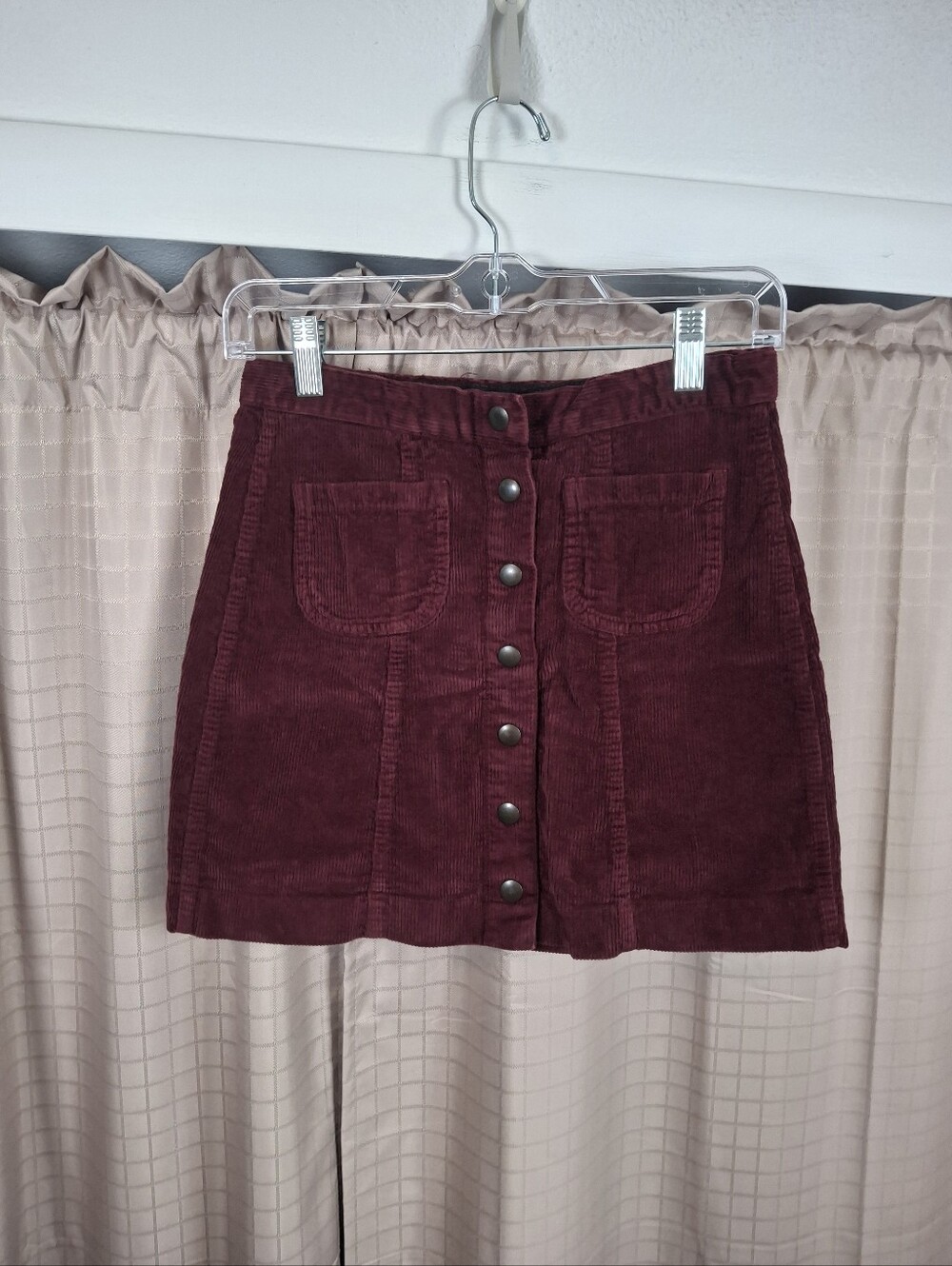 Brandy Melville Red Corduroy Mini Skirt Button Front Patch Pockets Size Small
